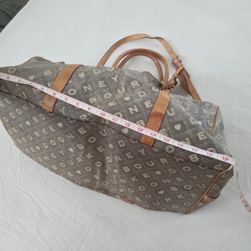 Vintage Dooney & Bourke Brown Spellout Heart Duffle Bag Carry-on Leather Brown - Picture 9 of 16